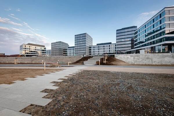 Partyzánská, Holešovice - Praha 7 | Pronájem, Obchodní prostor, 785 m²