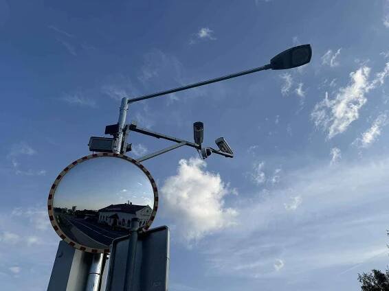 Radar umístěný v Nové Dědině, část Uničova.