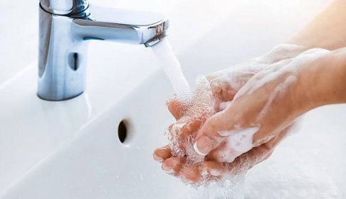 Jak si správně mýt ruce a dezinfikovat prostředí - WomanOnly