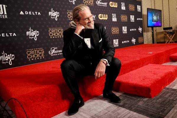 „Dude“ Jeff Bridges má nové sídlo: Výhled na hory i moře za 178 milionů! Bazén i vinný sklípek