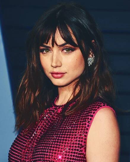 Ana De Armas – Joint, Lip, Chin, Shoulder, Lipstick, Eyel…