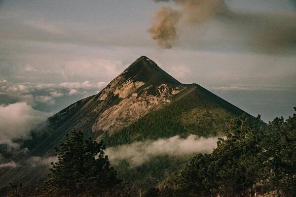 3 000+ nejlepších fotografií na téma Fuego Sopka · 100% bezplatné stažení · Základové fotografie Pexels