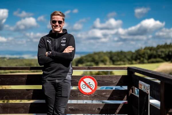 Erik Cais. Talentovaný jezdec se chystá v rally prorazit i v Evropě | Patriot Magazín