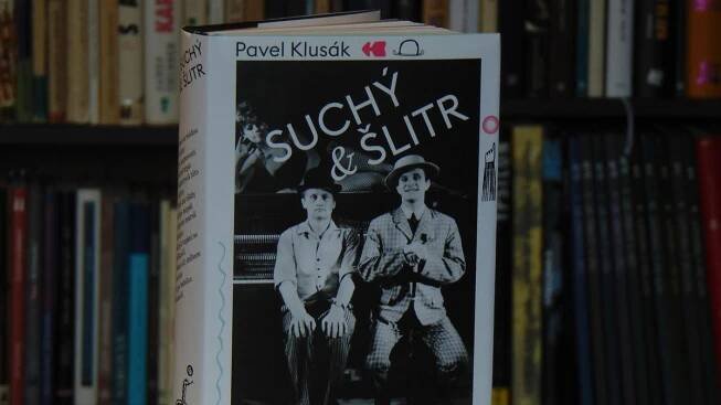 Recenze: Semafor 1959 – 1969 očima a ušima Pavla Klusáka - Médium.cz