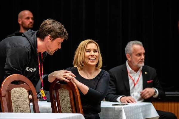 Rakušan v Havířově zakončil své turné debat, ty teď převezmou Nerudová a Farský