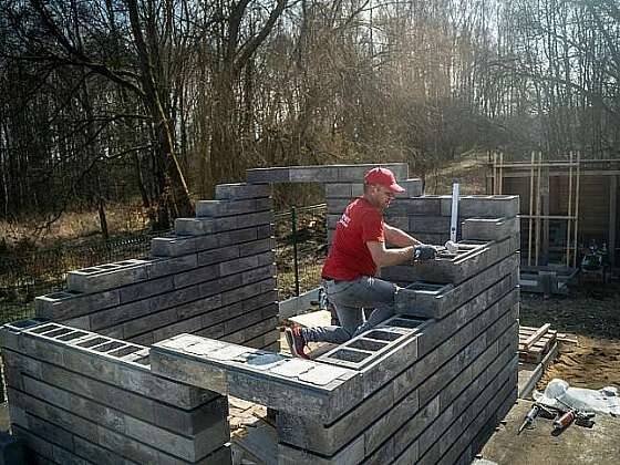 Postavte si nezničitelnou zahradní stavbu z plotovek