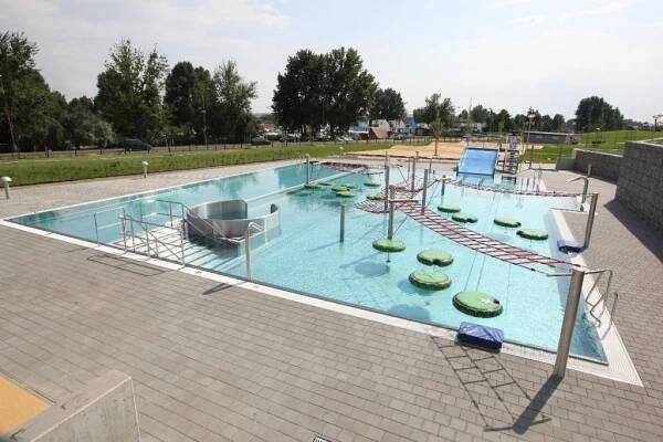 Vstupné do nového aquaparku na Brněnsku bude necelá pětistovka