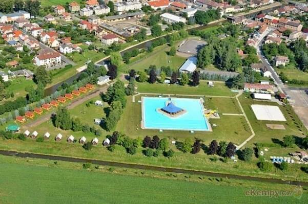 Koupaliště a kemp Chlumec nad Cidlinou, Chlumec nad Cidlinou