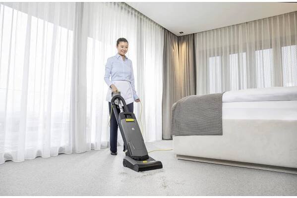 Kartáčovací vysavač – Kärcher CV 30/1, 1150 W, šířka 300 mm