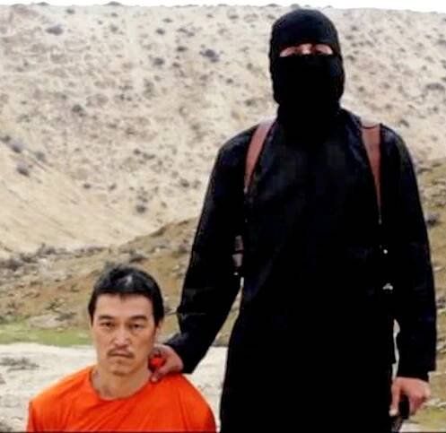 Vrah z IS popravil dalšího zajatce: Obludný zločin, zlobí se Obama! Japonsko pláče