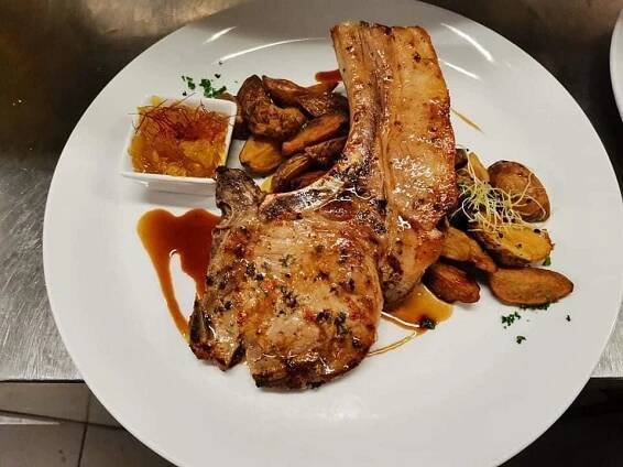 PUOR PLAUDIT RESTAURANT & PIZZERIA, Liberec - Menu, Prices & Restaurant Reviews - Tripadvisor