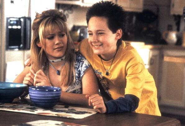 LIZZIE MCGUIRE, from left: Hilary Duff, Jake Thomas, 2001-2004.