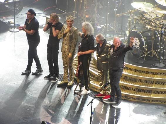Queen – Wikipedie