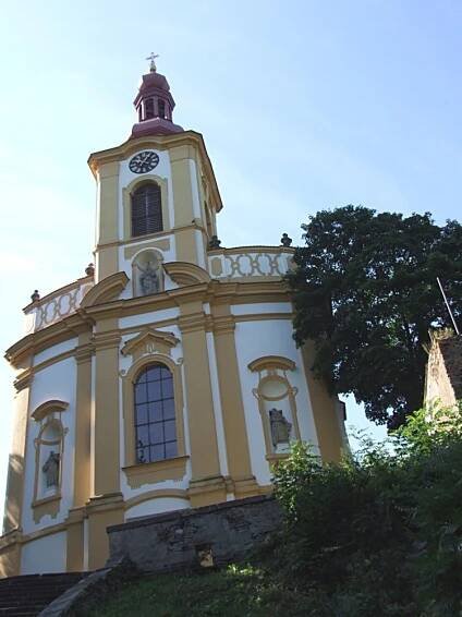 Fotogalerie Kostel Panny Marie Sedmibolestné v Rabštejně nad Střelou - Kostel Panny Marie Sedmibolestné - č. 722025 | Turistika.cz