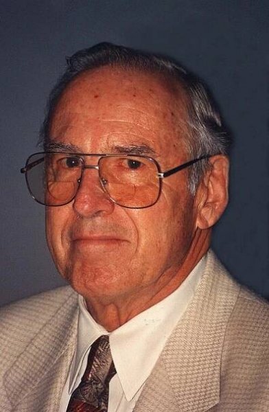 Jim Lovell - Vicipéid