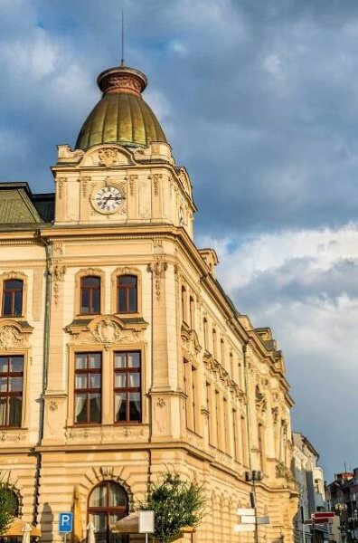 Hotel Jana v Městském domě končí. Restaurace se otevře asi až v závěru léta - Přerov - Nejlepší adresa