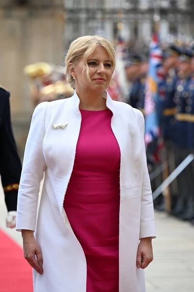 FOTO: Zuzana Čaputová je oblíbená nejen na Slovensku, ale i v Česku. – stránka 51
