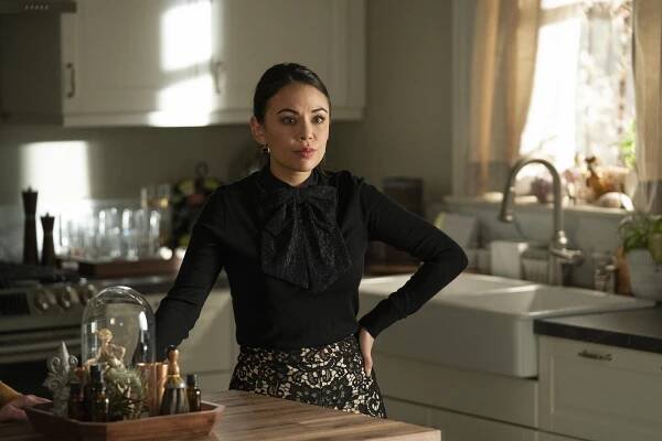 Prolhané krásky: Perfekcionistky - Dead Week - Z filmu - Janel Parrish