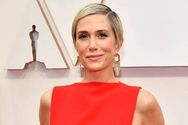 Kristen Wiig Sells Pasadena Case Study House to Lily Collins for $3.9 Million
