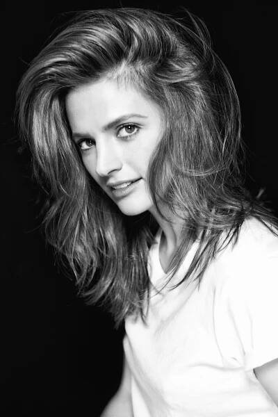 STANA KATIC - A Call to Spy