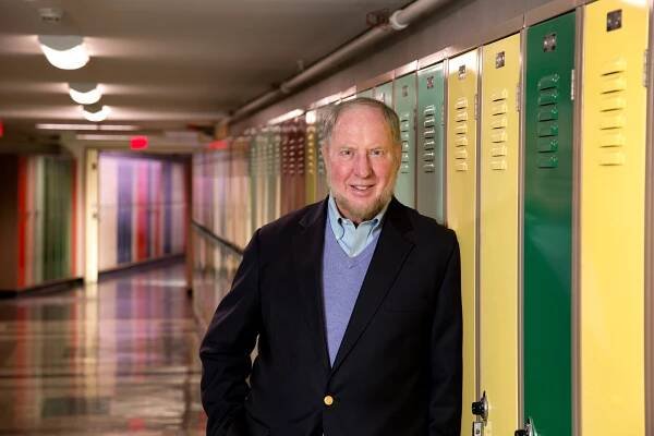 THE AUTHOR – Robert D. Putnam