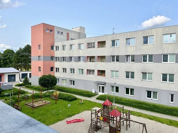 Pronájem bytu 1+kk s lodžií, Holešov