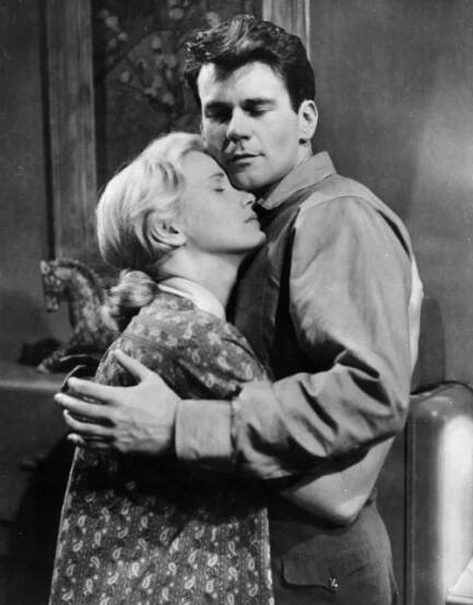 File:Don Murray - Eva Marie Saint - 1957.jpg - Wikipedia