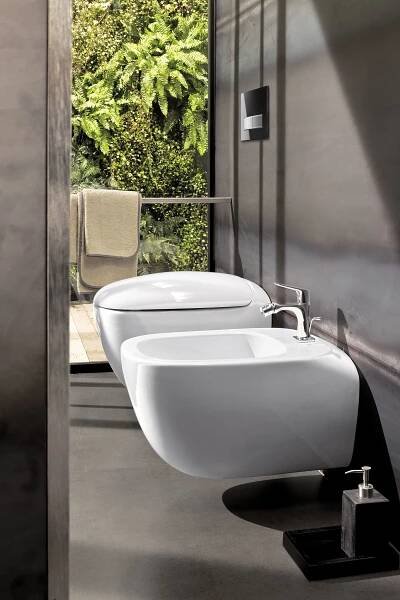 2016 Bathroom 10 Citterio.tif_bigview.jpg