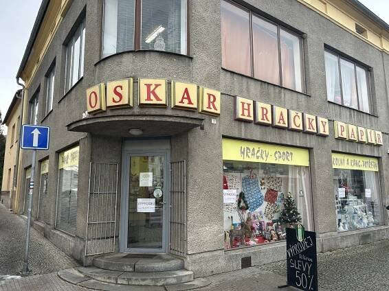 Legendární hračkářství a papírnictví končí. Hlučín přichází o kus historie