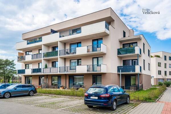Prodej krásného bytu 2+kk v novostavbě ve Farářství - Hradec Králové | Reality Veličková