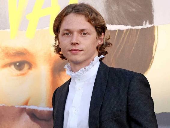 Jack Kilmer attends the Premiere of Amazon Studios' 