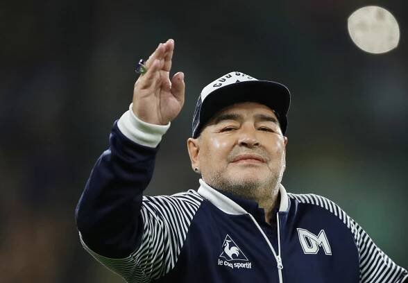 Diego Maradona | iROZHLAS - spolehlivé zprávy