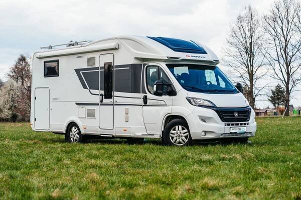 Neobyčejná půjčovna karavanů a obytných vozů, Pardubice | Půjčovna BARTH CARAVAN