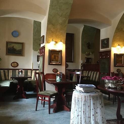 U MÍŠKŮ RESTAURACE - KAVÁRNA, Trebon - Restaurant Reviews, Photos & Phone Number - Tripadvisor