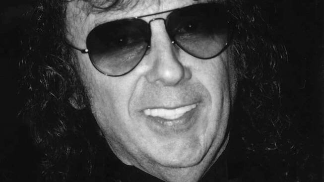 Bizarní hvězda popu Spector: producent Beatles a Cohena, ale také narkoman a vrah. Zemřel ve vězení - Médium.cz