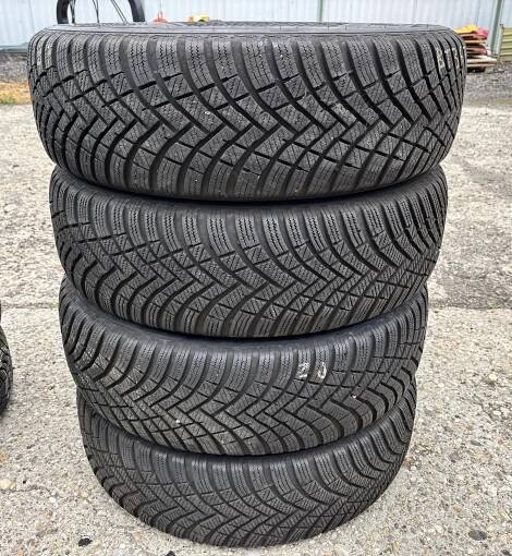 Hankook Winter i cept RS3 215/65 R16 102H, 4 ks, dezén 60%, E5 - SlovakFinance.sk