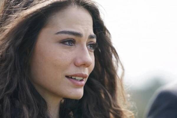 Demet Özdemir