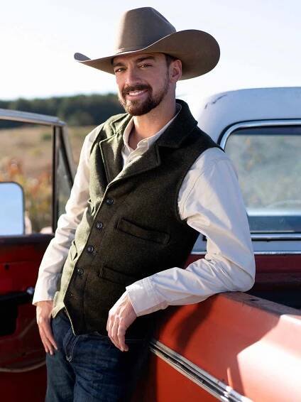 Brandon Rogers on 'Farmer Wants a Wife'.