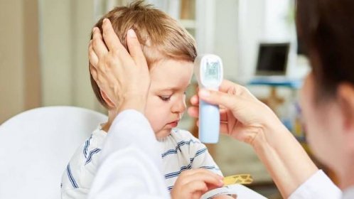 Chřipka u dětí: Jaké jsou příznaky a léčba