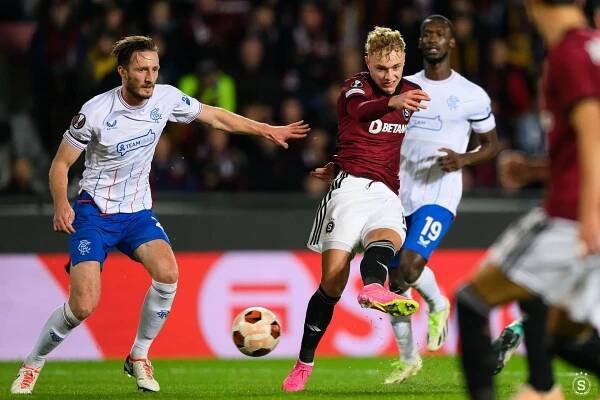 S Rangers nerozhodně | sparta.cz
