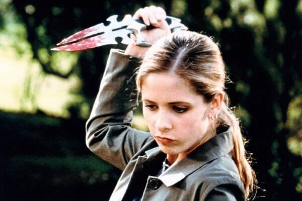 Sarah Michelle Gellar Trains for 'Buffy' Reboot