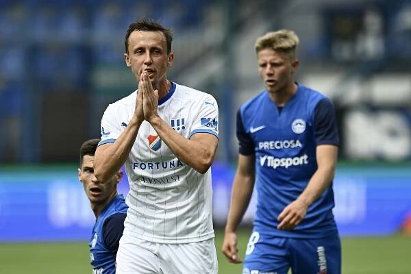Liberec získal Tetoura, jeho rival z Jablonce Slováka Hollého