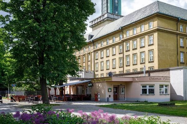 Restaurace Dáma Pyková foto 1