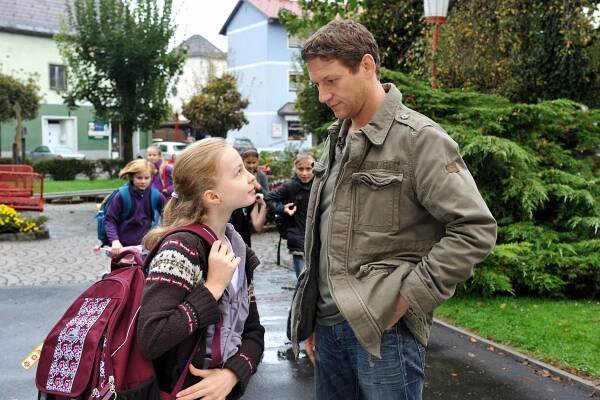 Das Glück dieser Erde - Veränderungen - Z filmu - Kristina Yntema, Thomas Unger
