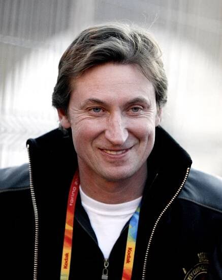 Súbor:Wayne Gretzky 2006-02-18 Turin 001.jpg – Wikipédia