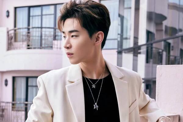 17 Astonishing Facts About Henry Lau