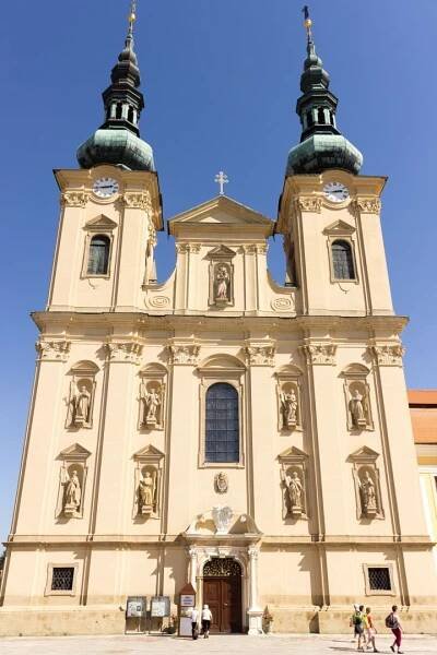Pěší pouť na Velehrad 23. - 27. 8. 2016 | Římskokatolické farnosti u kostela sv. Mikuláše a kostela sv. Kříže ve Znojmě