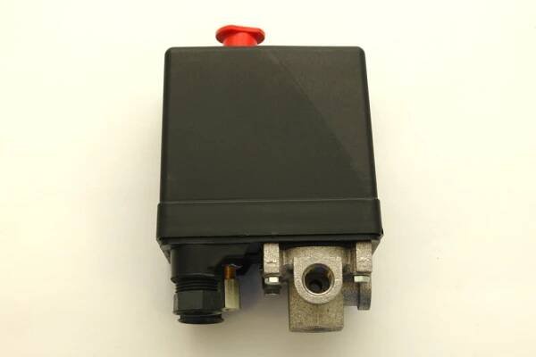 Spínač tlakový NE-MA-400 V
