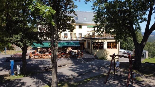 Ubytování, restaurace a sál pro akce | Parkhotel Smržovka