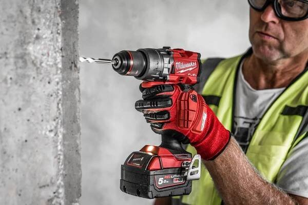 Milwaukee M18 FPD3-502X FUEL Příklepové aku vrtačka, 158Nm